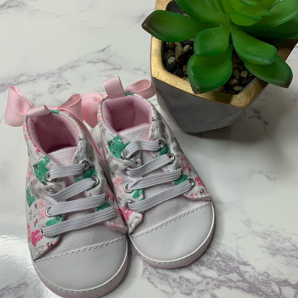 Baby shoes